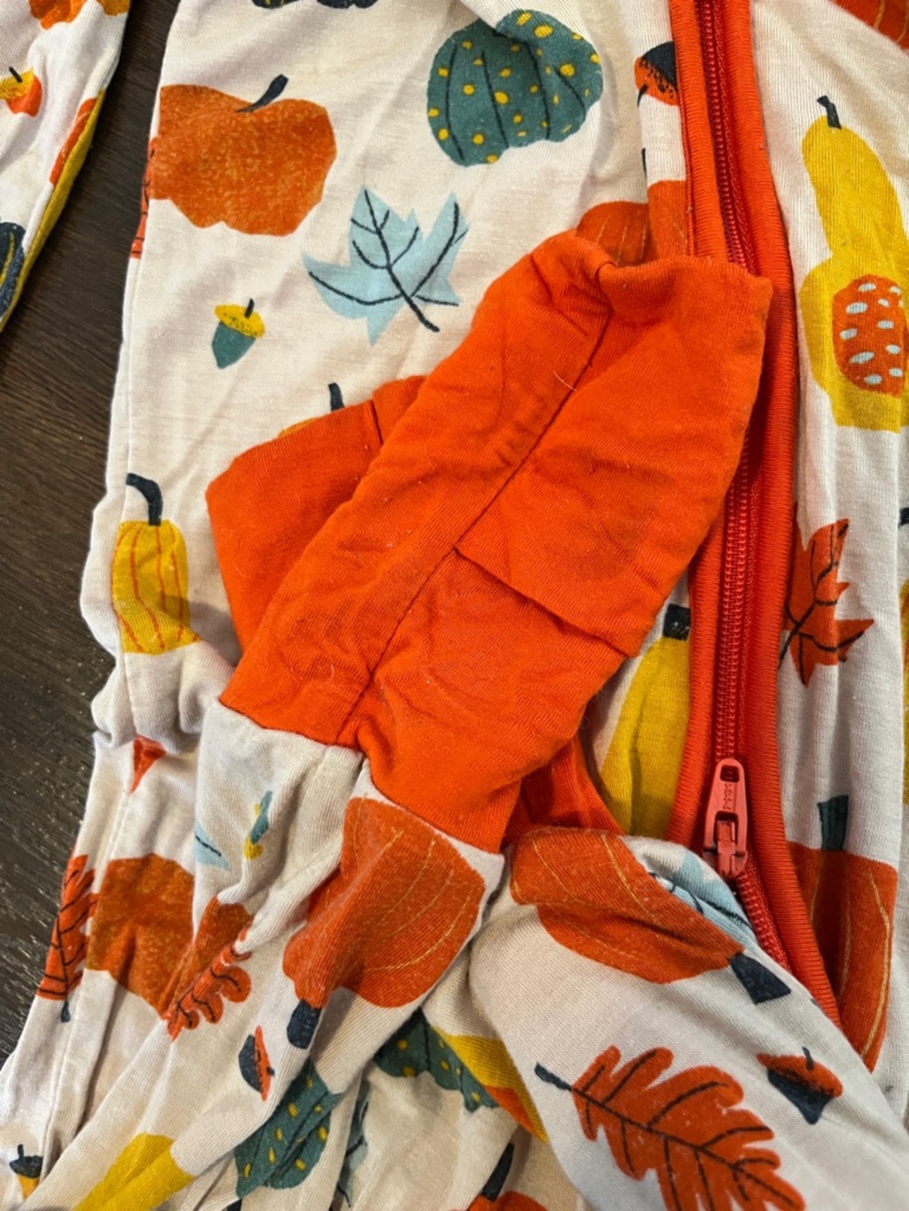 ☘️ 3 for 33 ☘️ Little Sleepies Pumpkin Print Footed One-Piece Pajamas - Picture 5 of 5